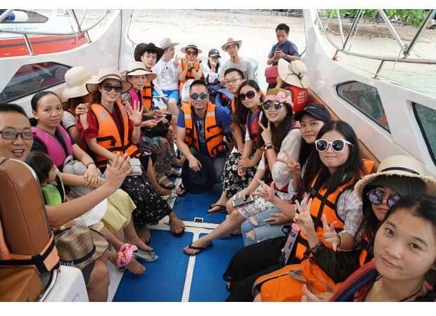 Leeyin Team Trip To Thailand